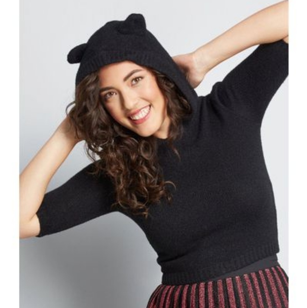 Collectif Black X Mc Mew Go, Girl Cat Sweater